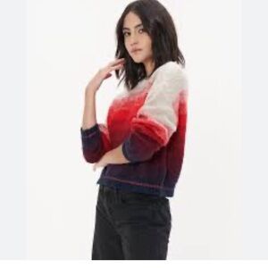 American Eagle knit gradient sweater